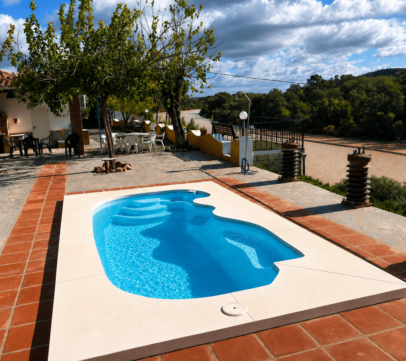 Piscina montada do modelo Raiela
